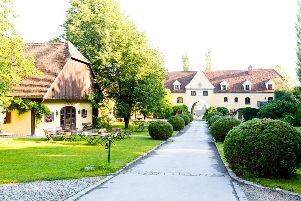 Schlosshotel Obermayerhofen Sebersdorf Zewnętrze zdjęcie